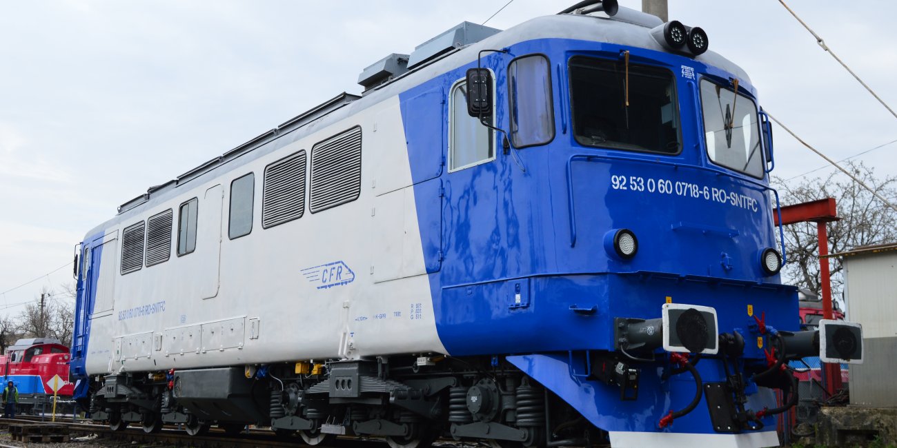 DA 718